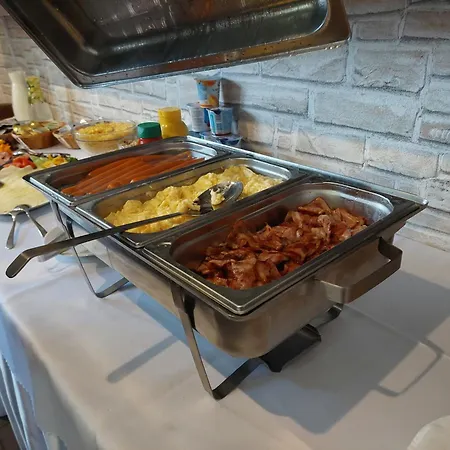 Cozy Family With Garage Donovaly